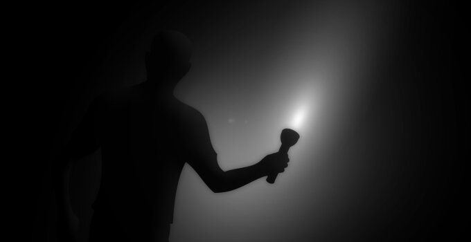 flashlight, blackout, power failure, energy, energy crisis, night, dark, supply failure, catastrophe, power supply, power plant, nuclear power plant, oil, gas, natural gas, green energy, error, breakdown, failure, heating, electricity, report, flashlight, flashlight, blackout, blackout, blackout, blackout, blackout, failure